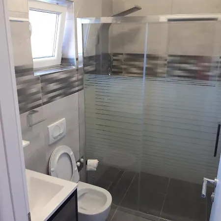 Apartmani Ponistra Šibenik Exterior foto