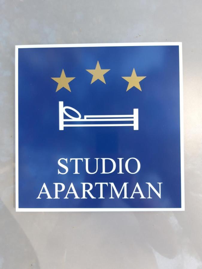 Ponistra Apartment